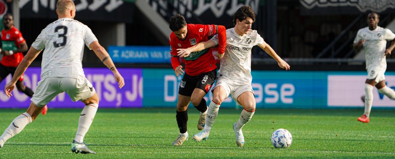 N.E.C. kopje onder tegen FC Utrecht